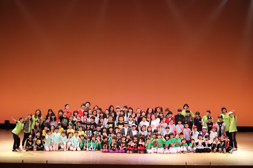 ダンススクール One Up Dansusukurutsushimako
