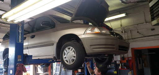 Auto Repair Shop «All Tune & Lube», reviews and photos, 3698 E Market St, York, PA 17402, USA