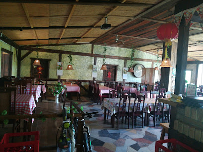 Čínská restaurace SHAN SHUI REN JIA