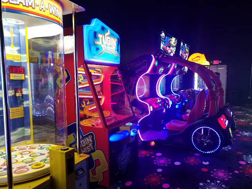 Bowling Alley «Bowl 32», reviews and photos, 845 Westfield Rd, Noblesville, IN 46062, USA