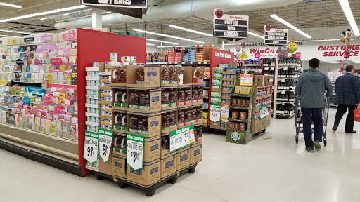 Supermarket «WinCo Foods», reviews and photos, 3025 SW Cedar Hills Blvd, Beaverton, OR 97005, USA