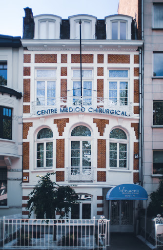 Bichectomy clinics in Brussels