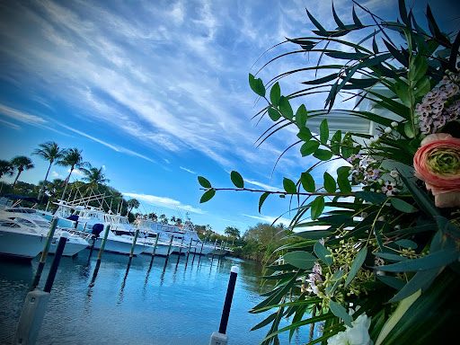 Wedding Venue «Out of the Blue Waterfront Weddings & Events», reviews and photos, 3238 Casseekey Island Rd, Jupiter, FL 33477, USA