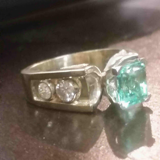 Jeweler «Acosta Jewelers», reviews and photos, 2516 Sheridan Blvd, Denver, CO 80214, USA