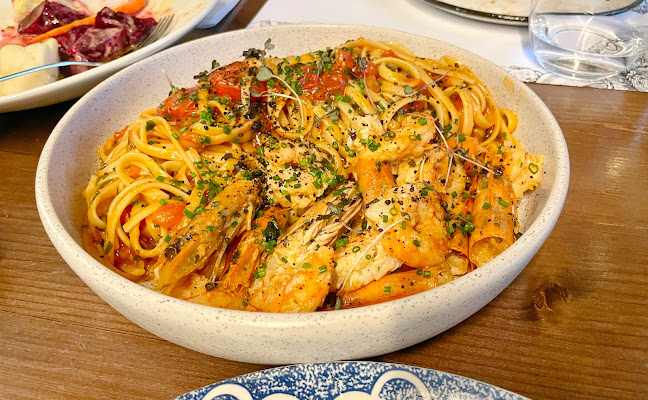 ΜΑΝΤΕΜΙ | Casual Dining - Εστιατόριο