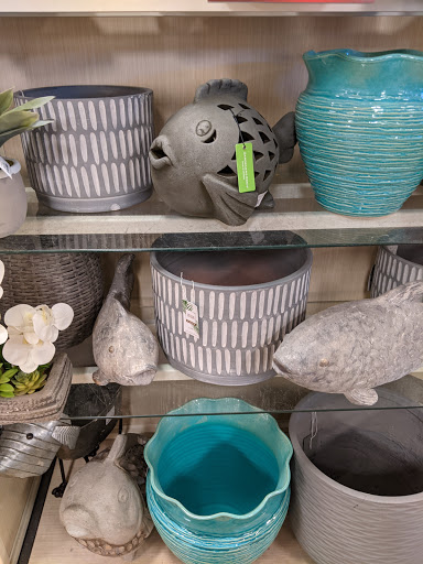 HomeGoods image