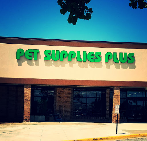 Pet Supply Store «Pet Supplies Plus», reviews and photos, 13360 W 87th St Pkwy, Lenexa, KS 66215, USA