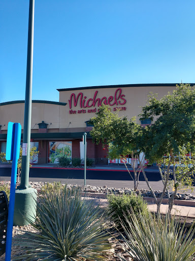 Shopping Mall «Mesa Grand Shopping Center», reviews and photos, 1955 S Stapley Dr, Mesa, AZ 85204, USA