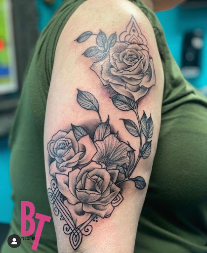 Tattoo Shop «Brookside Body Piercing Tattoo», reviews and photos, 1143 E 33rd Pl, Tulsa, OK 74105, USA