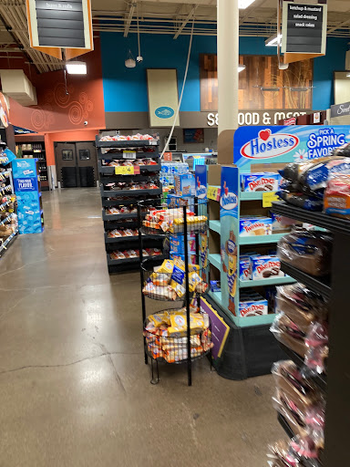 Grocery Store «Kroger», reviews and photos, 1365 Stoneridge Dr, Gahanna, OH 43230, USA