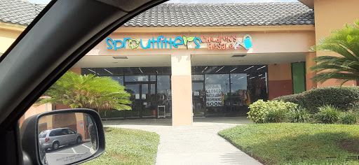 Shopping Mall «Lake Village Shopping MallKitchengaets», reviews and photos, 10601 US-441, Leesburg, FL 34788, USA