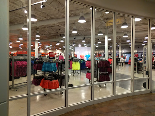 Clothing Store «Nike Factory Store», reviews and photos, 10801 Corkscrew Rd D-177, Estero, FL 33928, USA