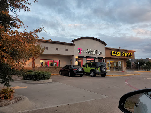 Cell Phone Store «T-Mobile», reviews and photos, 1700 Precinct Line Rd #200, Hurst, TX 76054, USA