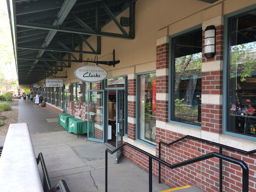 Shopping Mall «Grove City Premium Outlets», reviews and photos, 1911 Leesburg Grove City Rd, Grove City, PA 16127, USA