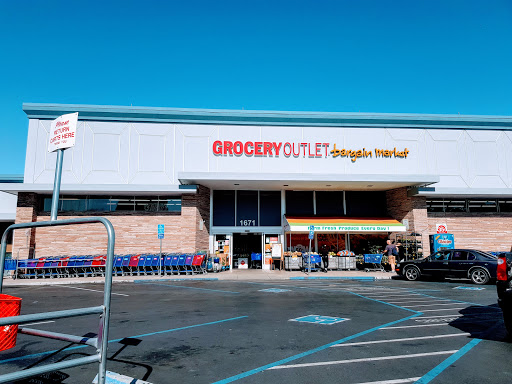 Grocery Store «Grocery Outlet Bargain Market», reviews and photos, 1671 Contra Costa Blvd, Pleasant Hill, CA 94523, USA