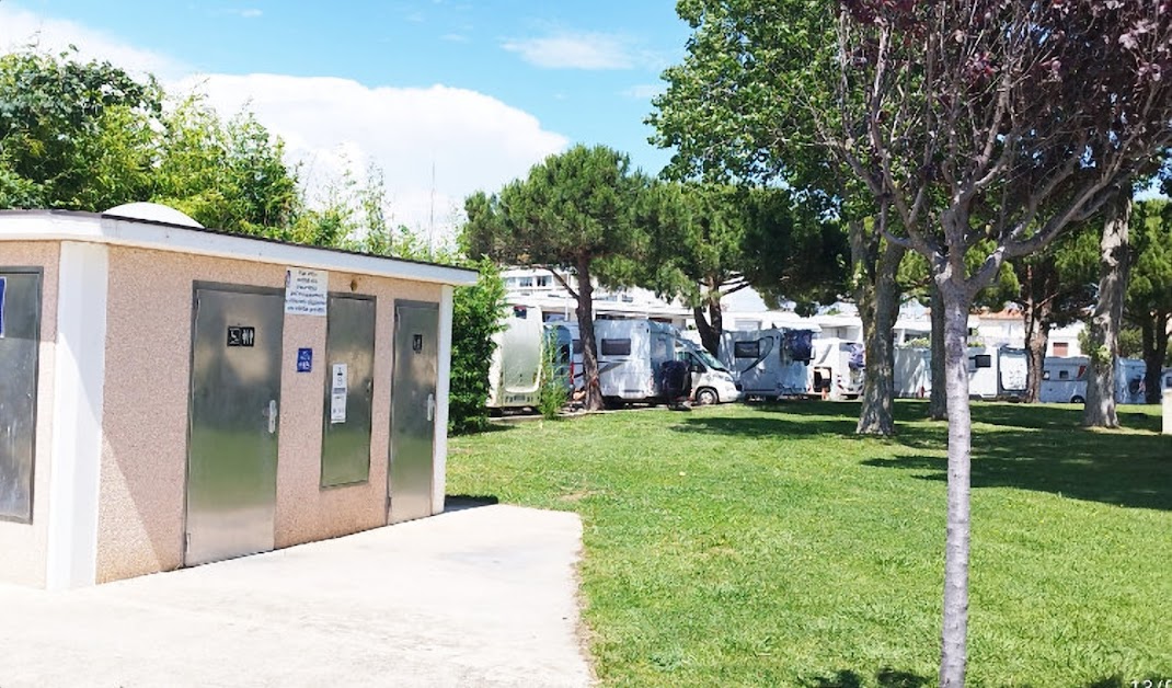 Aire Camping-Car Park à Le Grau-du-Roi (Gard 30)