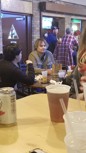 Bar & Grill «Mainstreet Bar & Grill Hopkins», reviews and photos, 814 Mainstreet, Hopkins, MN 55343, USA