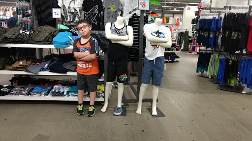 Clothing Store «Old Navy», reviews and photos, 1470 Palisades Center Dr, West Nyack, NY 10994, USA
