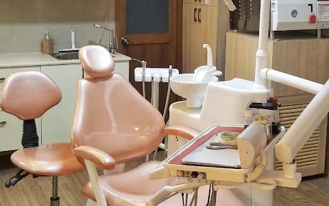 Calyx Dental Care image