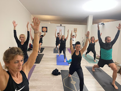 Studio Sangat Yoga - Veneto Via Gioacchino Rossini, 2, 45014 Porto Viro RO, Italia