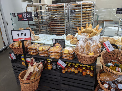 Supermarket «Hy-Vee», reviews and photos, 7180 10th St N, Oakdale, MN 55128, USA