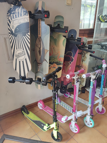 BoardHouse - Snowboard, Longboard, Hulajnogi wyczynowe - Pszczyna