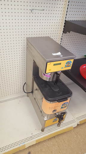 Thrift Store «Miracle Hill Thrift Store», reviews and photos, 504 W Main St, Easley, SC 29640, USA