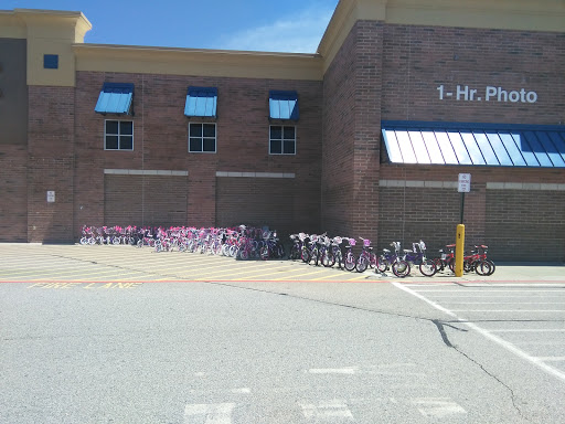 Department Store «Walmart Supercenter», reviews and photos, 20 Soojian Dr, Leicester, MA 01524, USA