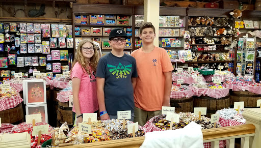 General Store «Mast General Store Knoxville», reviews and photos, 402 S Gay St, Knoxville, TN 37902, USA