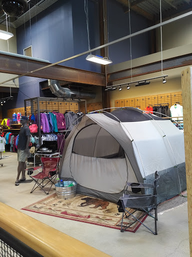 Camping Store «REI», reviews and photos, 412 S 27th St, Pittsburgh, PA 15203, USA