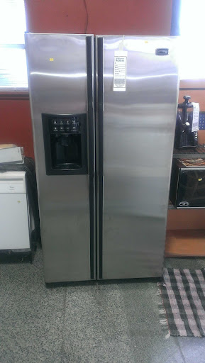 Donations Center «Milwaukee Habitat for Humanity ReStore», reviews and photos, 420 S 1st St, Milwaukee, WI 53204, USA