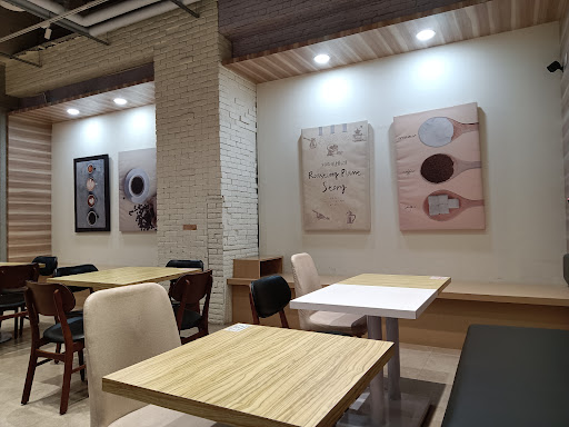 Caffe Bene 咖啡伴 家樂福新仁門市 的照片