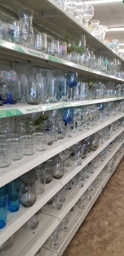 Dollar Store «Dollar Tree», reviews and photos, 24 Portland Ave, Bergenfield, NJ 07621, USA