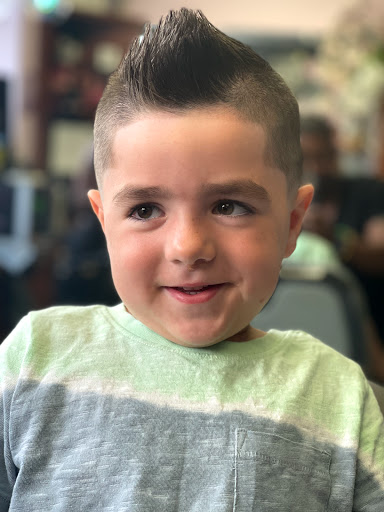 Beauty Salon «Sola Salon Studios», reviews and photos, 6994 Heisley Rd, Mentor, OH 44060, USA