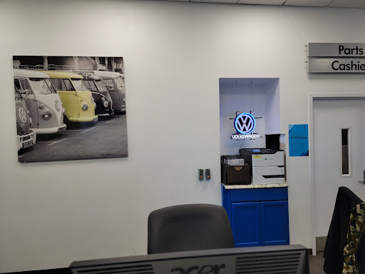 Car Repair and Maintenance «Metro Volkswagen Service Center», reviews and photos, 2400 N Story Rd, Irving, TX 75062, USA