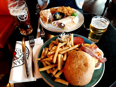 Indiana Café Clichy à Paris