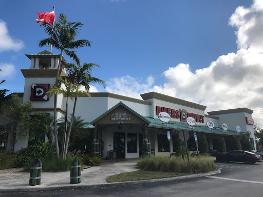 Divers Direct, 180 Gulf Stream Way, Dania Beach, FL 33004, USA, 