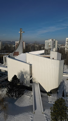 Kościół pw. Matki Boskiej Fatimskiej w Krakowie Komandosów 18, 30-334 Kraków, Polska