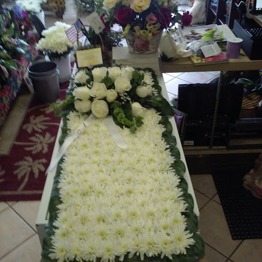 Florist «Fort Myers Flower House», reviews and photos, 3441 Fowler St, Fort Myers, FL 33901, USA