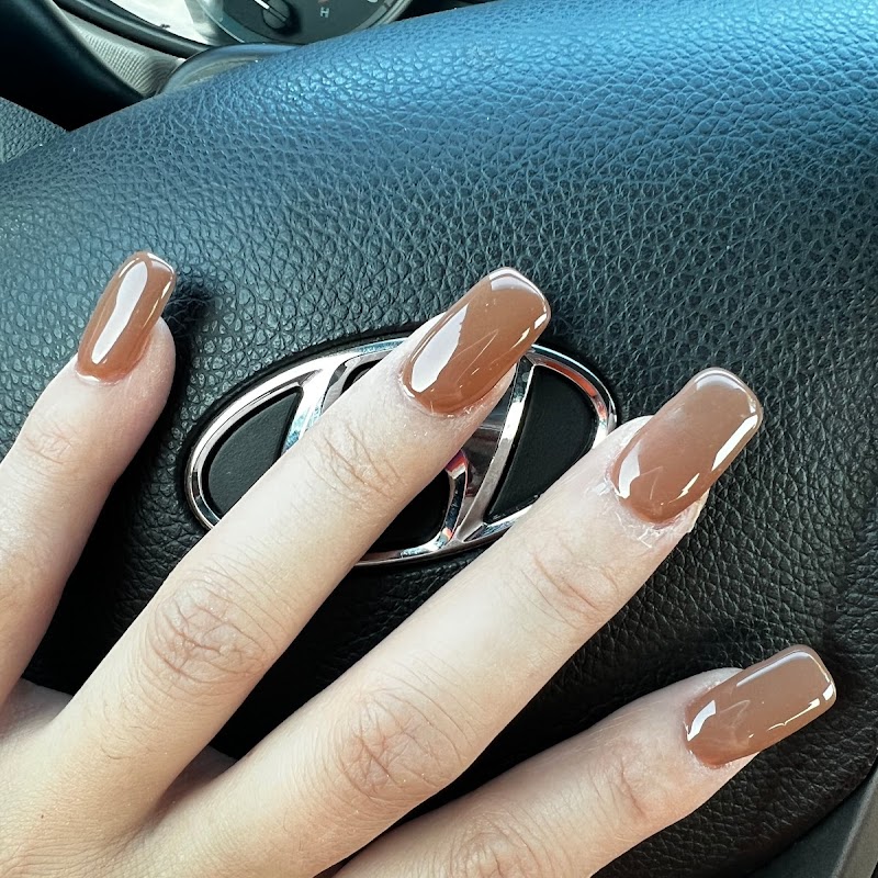 Lady Nail