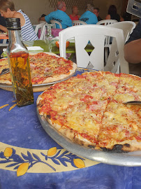 Pizza du Restaurant italien Le Planais à Plan-d'Orgon - n°10