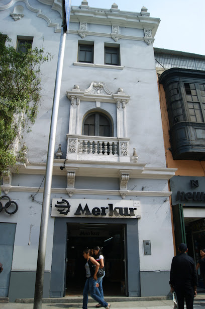 MERKUR Artículos Deportivos - Av. Abancay 378, Lima 15001, Peru