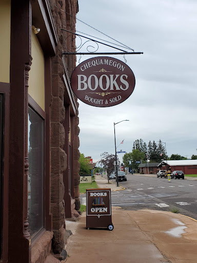 Book Store «Chequamegon Book & Coffee Co», reviews and photos, 2 E Bayfield St, Washburn, WI 54891, USA