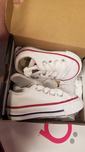 Shoe Store «Shoe Carnival», reviews and photos, 2945 Scottsville Rd, Bowling Green, KY 42104, USA