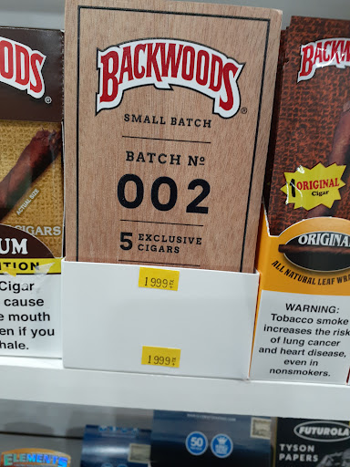 Tobacco Shop «Royal Smoke Shop», reviews and photos, 2304 N Collins St, Arlington, TX 76011, USA