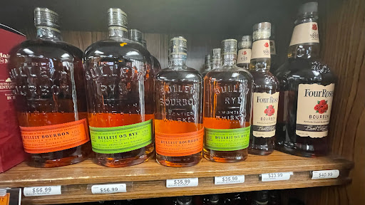 Liquor Store «Landmark Liquors», reviews and photos, 1 Mullica Hill Rd, Glassboro, NJ 08028, USA