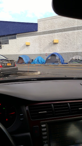 Electronics Store «Best Buy», reviews and photos, 1100-1300 N Galleria Dr, Middletown, NY 10941, USA