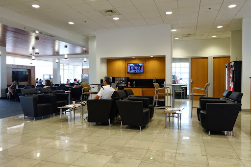 Toyota Dealer «AutoNation Toyota Leesburg», reviews and photos, 1 Cardinal Park Dr SE, Leesburg, VA 20175, USA