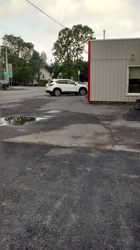 Grocery Store «Alabama Holley Farm», reviews and photos, 6543 Alleghany Rd, Basom, NY 14013, USA