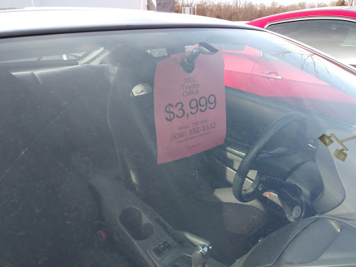 Used Car Dealer «Lake St. Louis Auto Collection», reviews and photos, 12542 Veterans Memorial Pkwy, Wentzville, MO 63385, USA